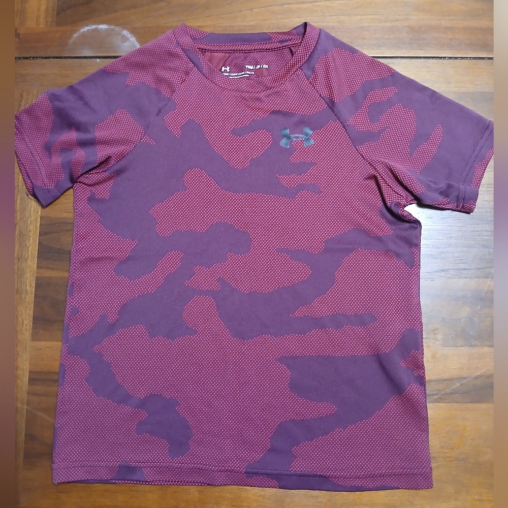 Under Armour Kids' Burgundy Camo‎ Tee